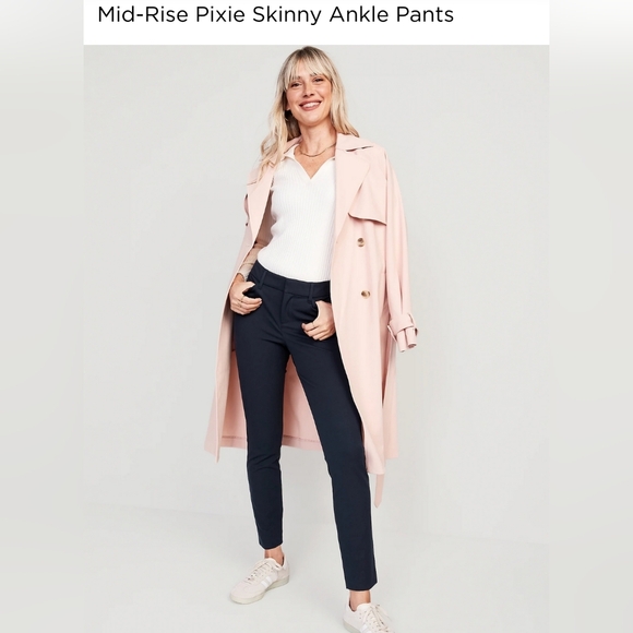 2 pairs of Old Navy Pixie pants - Picture 1 of 7